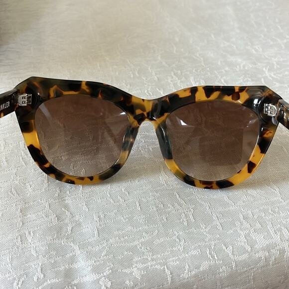 Onkler Hepnurn Sunglasses ** main image 7